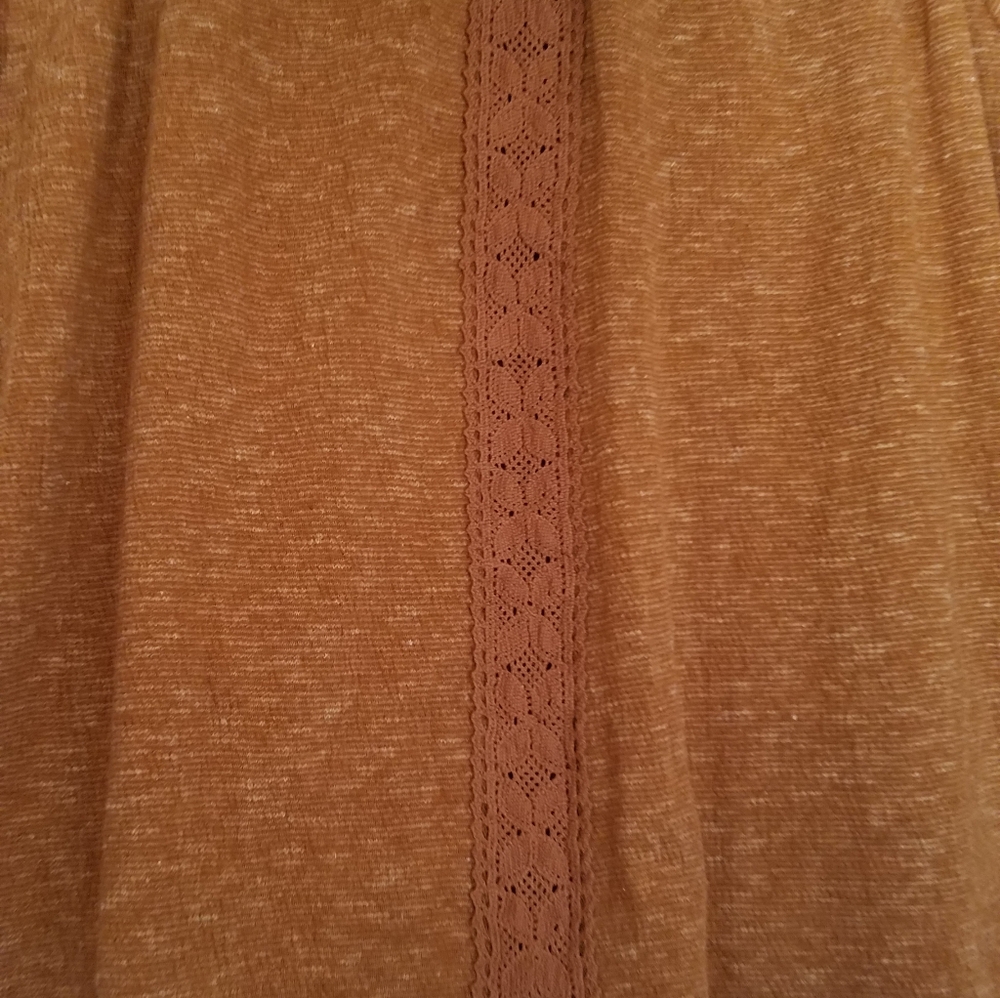Top - Picture 4 of 5